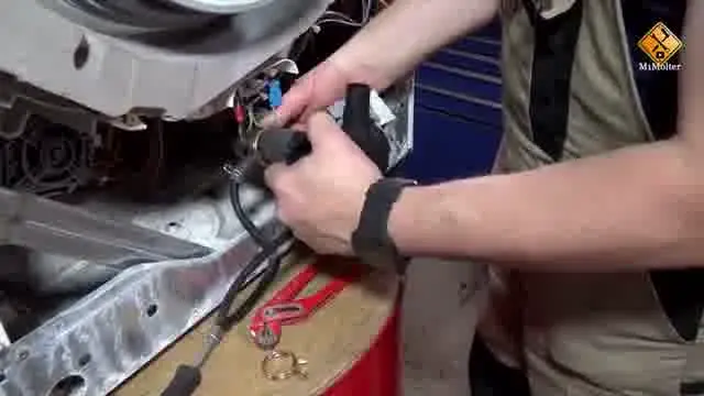 Alte Pumpe ausbauen, neue einbauen